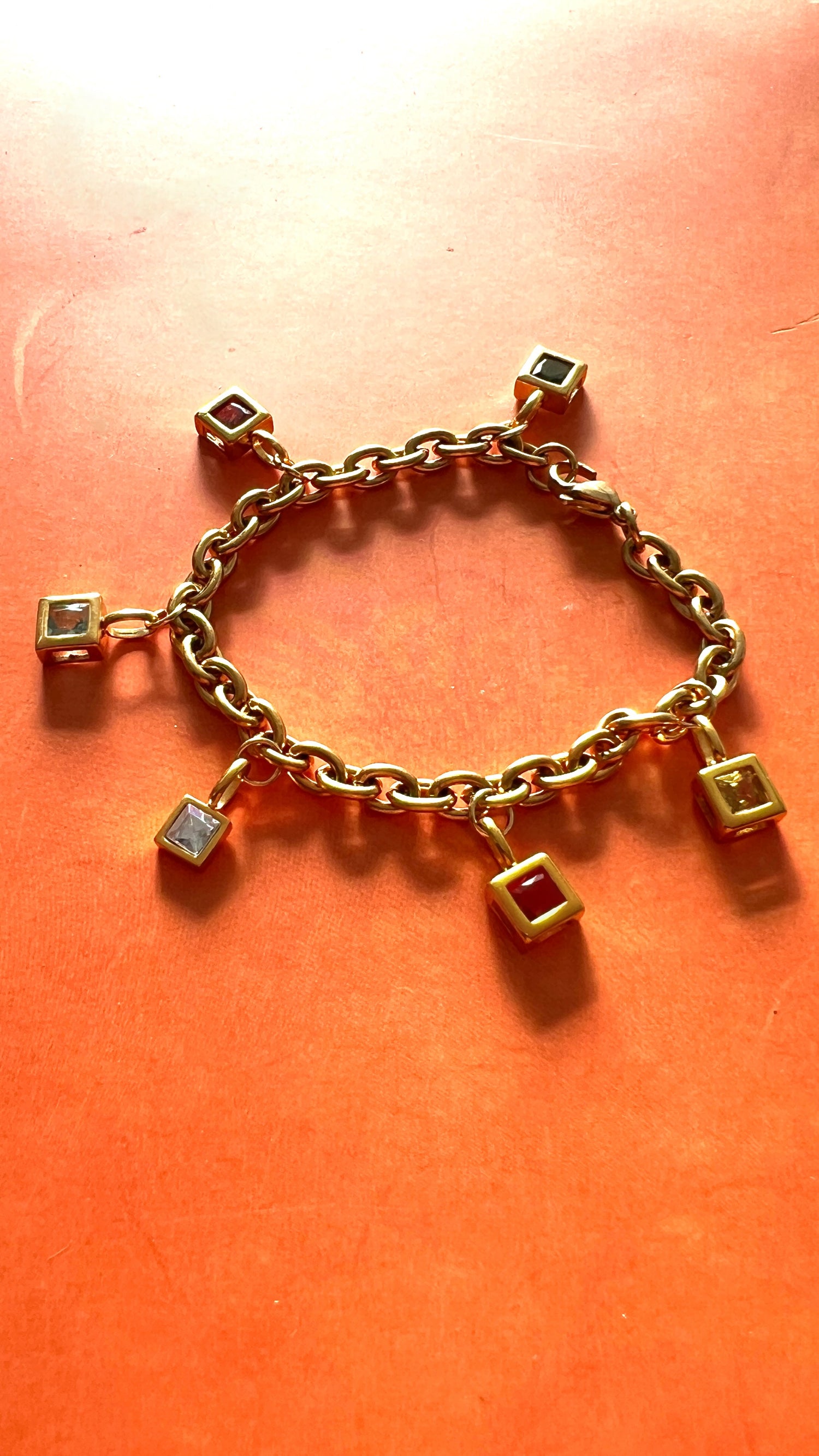 Charm Club