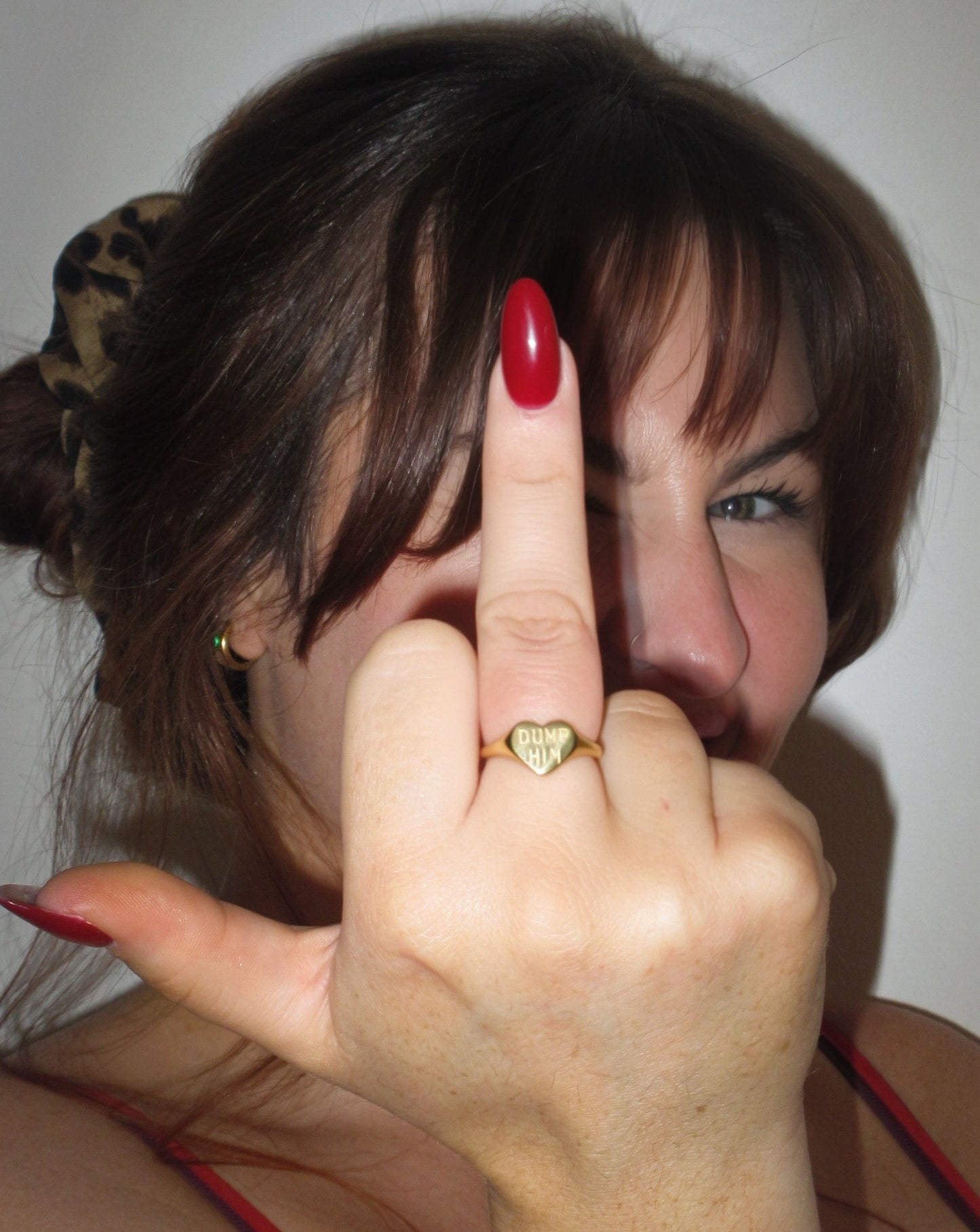 DUMP HIM Ring